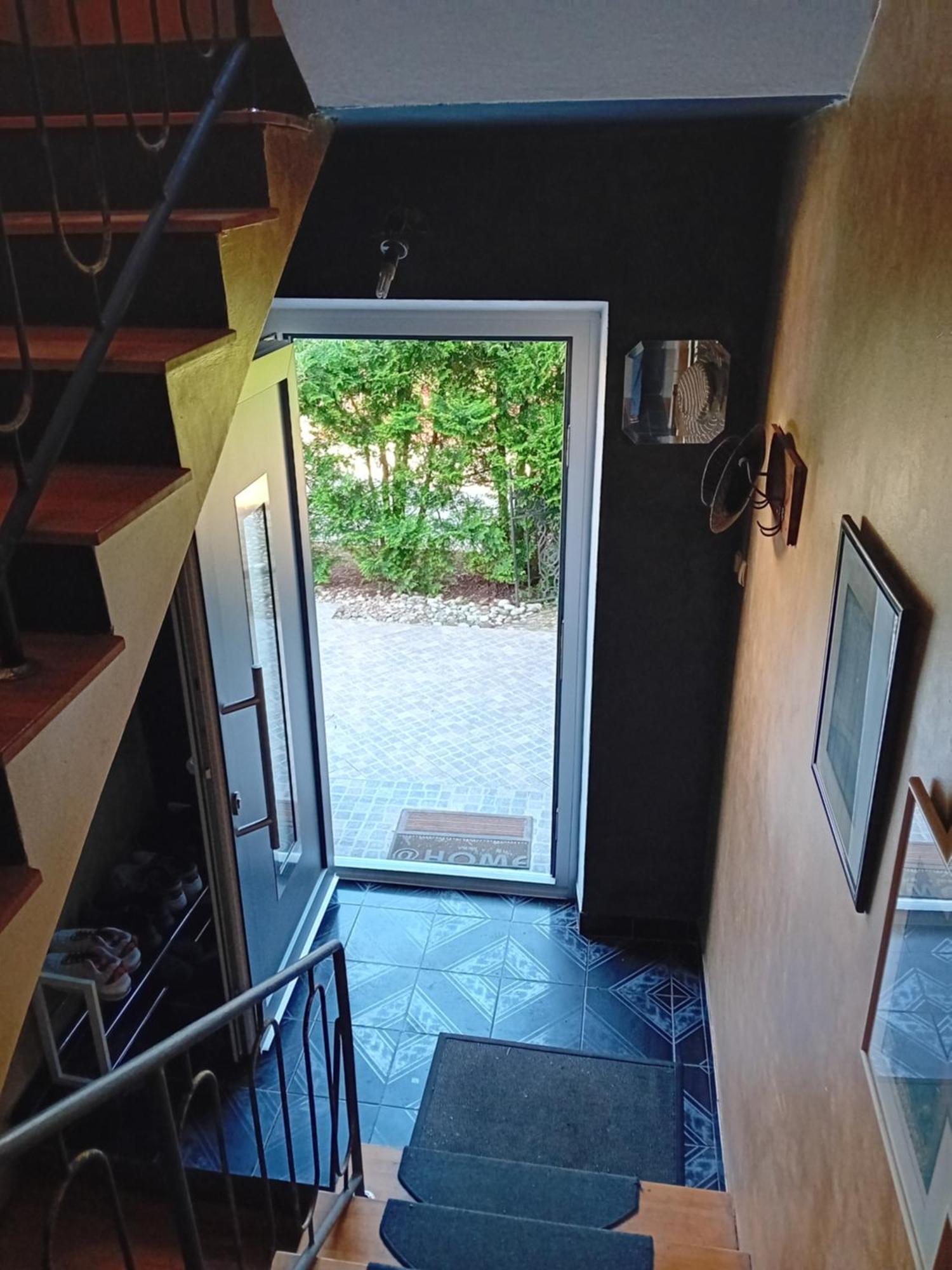 Apartment Baci For 4 Guests Ljubljana Eksteriør bilde
